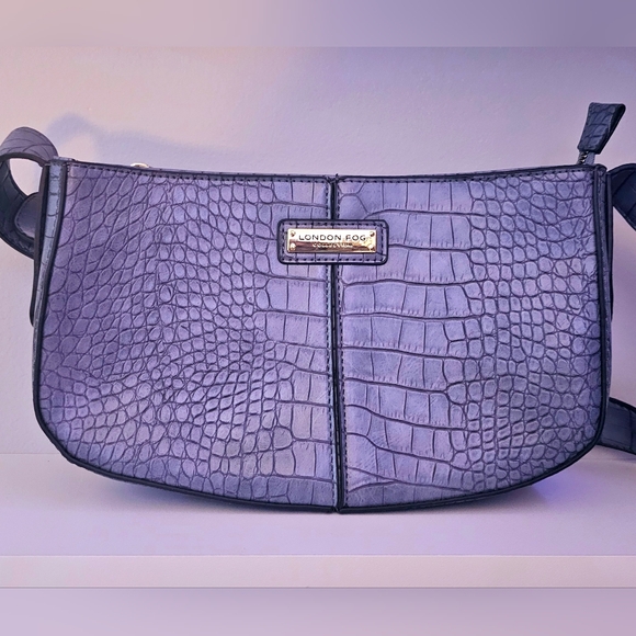 London Fog- Blue Leather Sholder Bag - Picture 1 of 6